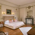 Chateau Des Orchidees In A French Castle فندق مبيت وإفطار