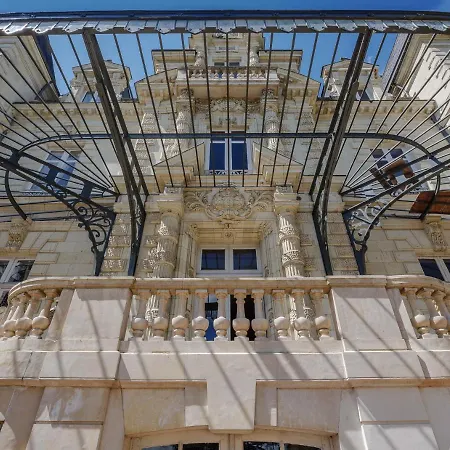 Chateau Des Orchidees En Val De Loire Bed & Breakfast Saumur
