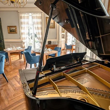 Chateau Des Orchidees En Val De Loire 4* ソミュール