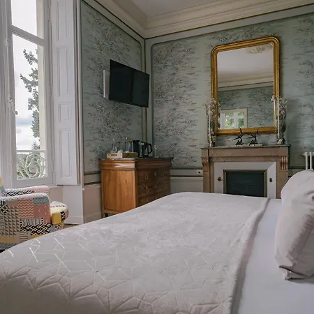 Chateau Des Orchidees En Val De Loire Bed & Breakfast *