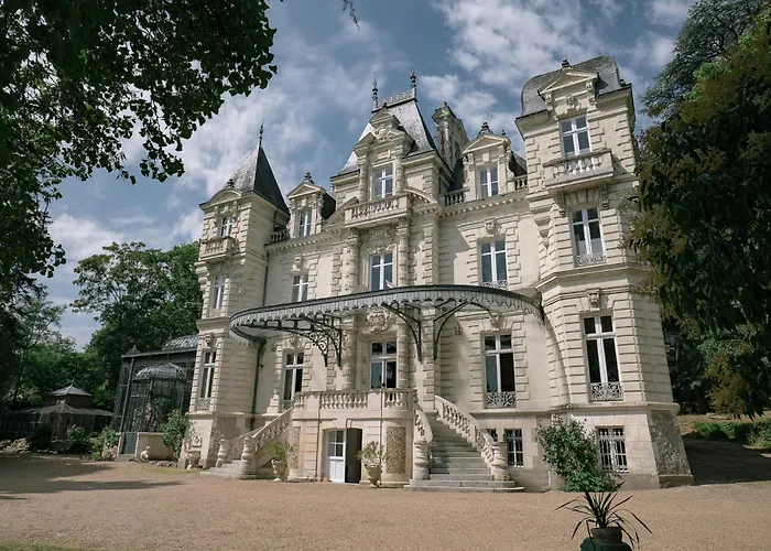 Chateau Des Orchidees In A French Castle Отель типа 